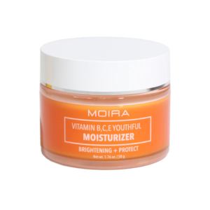 Crema hidratante Moira con vitaminas B, C y E en su envase